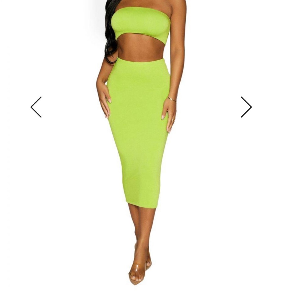 NWT! The nw meant tu-be yours set